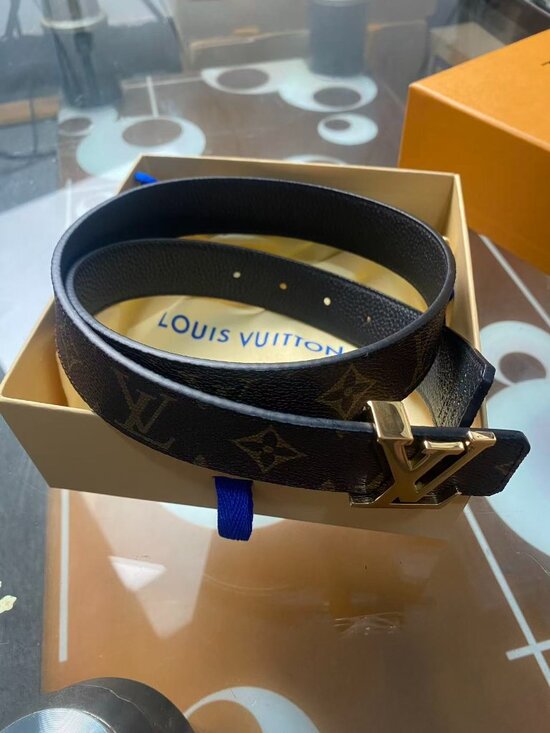 Louis Vuitton Women’s Monogram Belt Gold LV Logo 34in main image 5